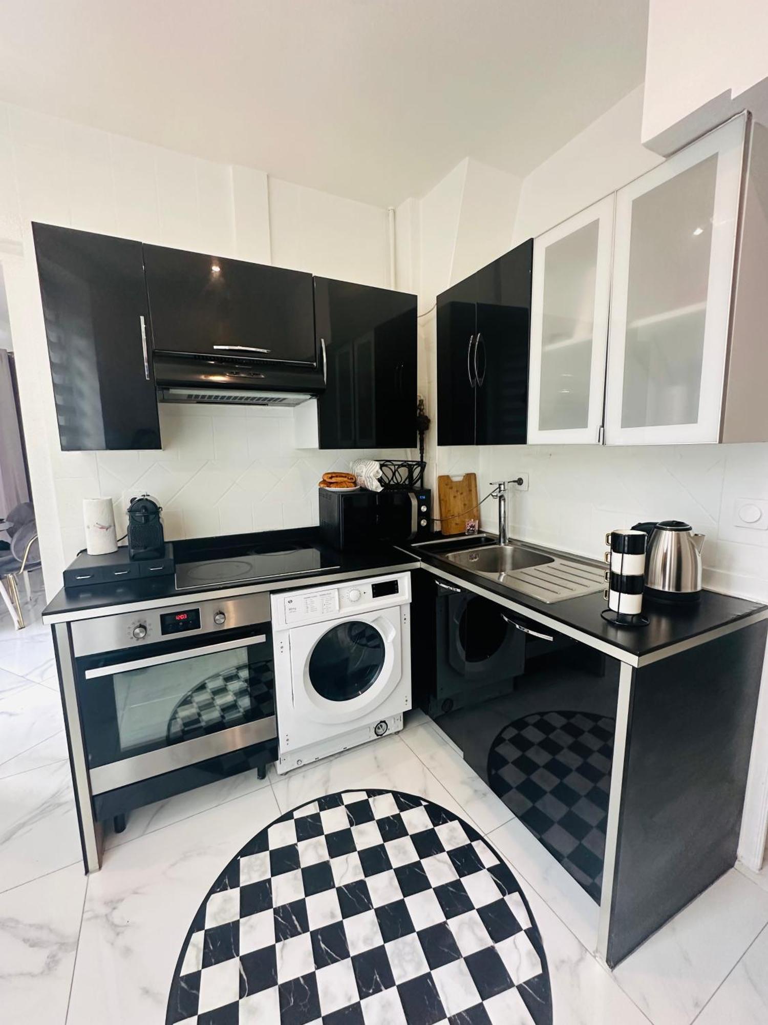 Appartement Parisien Екстериор снимка