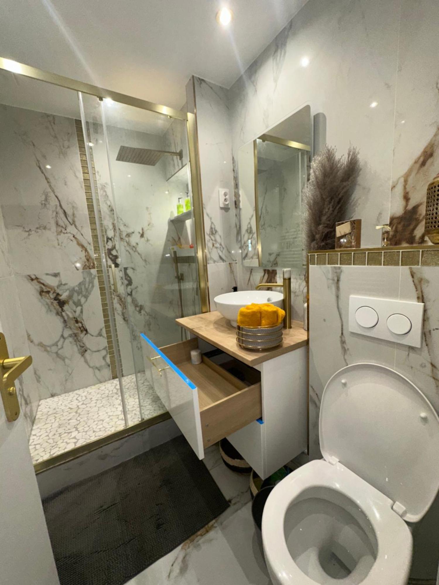 Appartement Parisien Екстериор снимка