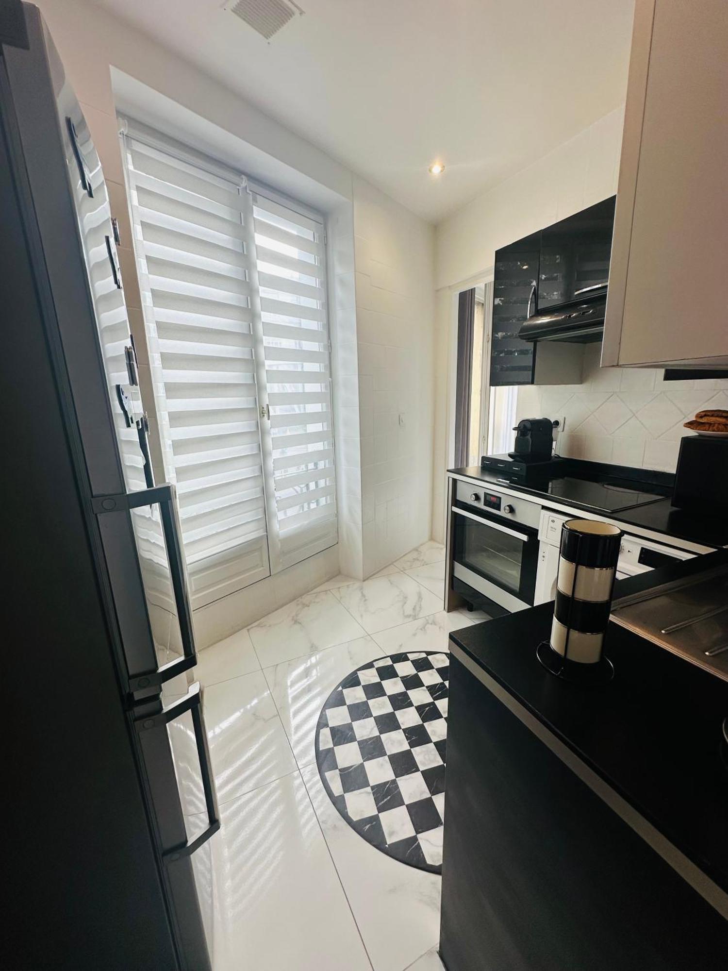 Appartement Parisien Екстериор снимка